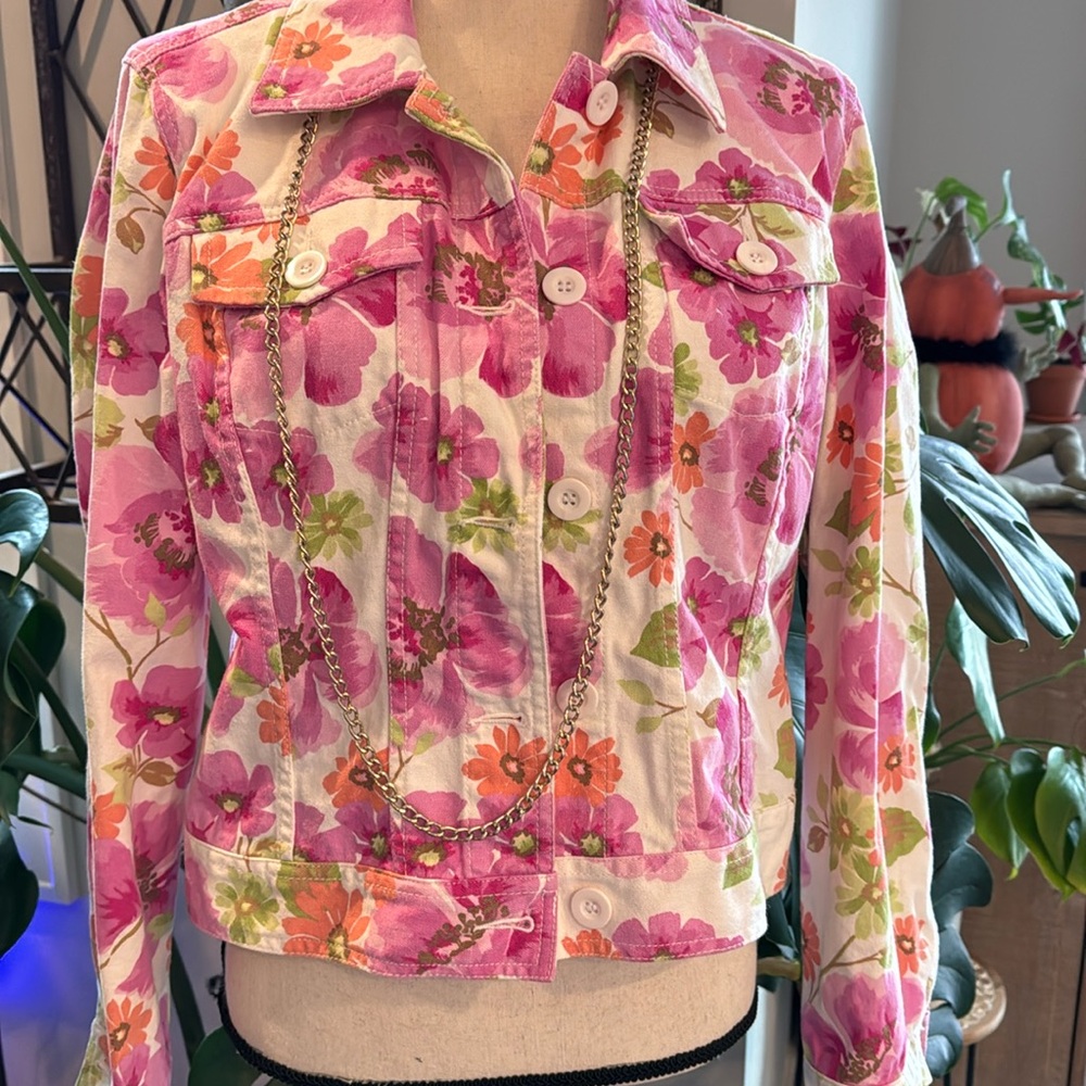 Liz Claiborne floral denim jacket size L